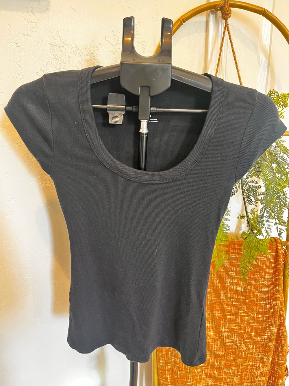 Pilcro Black Women's Scoop Neck Short Sleeve Top
